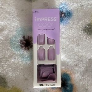 Kiss ImPress Color Press On Manicure